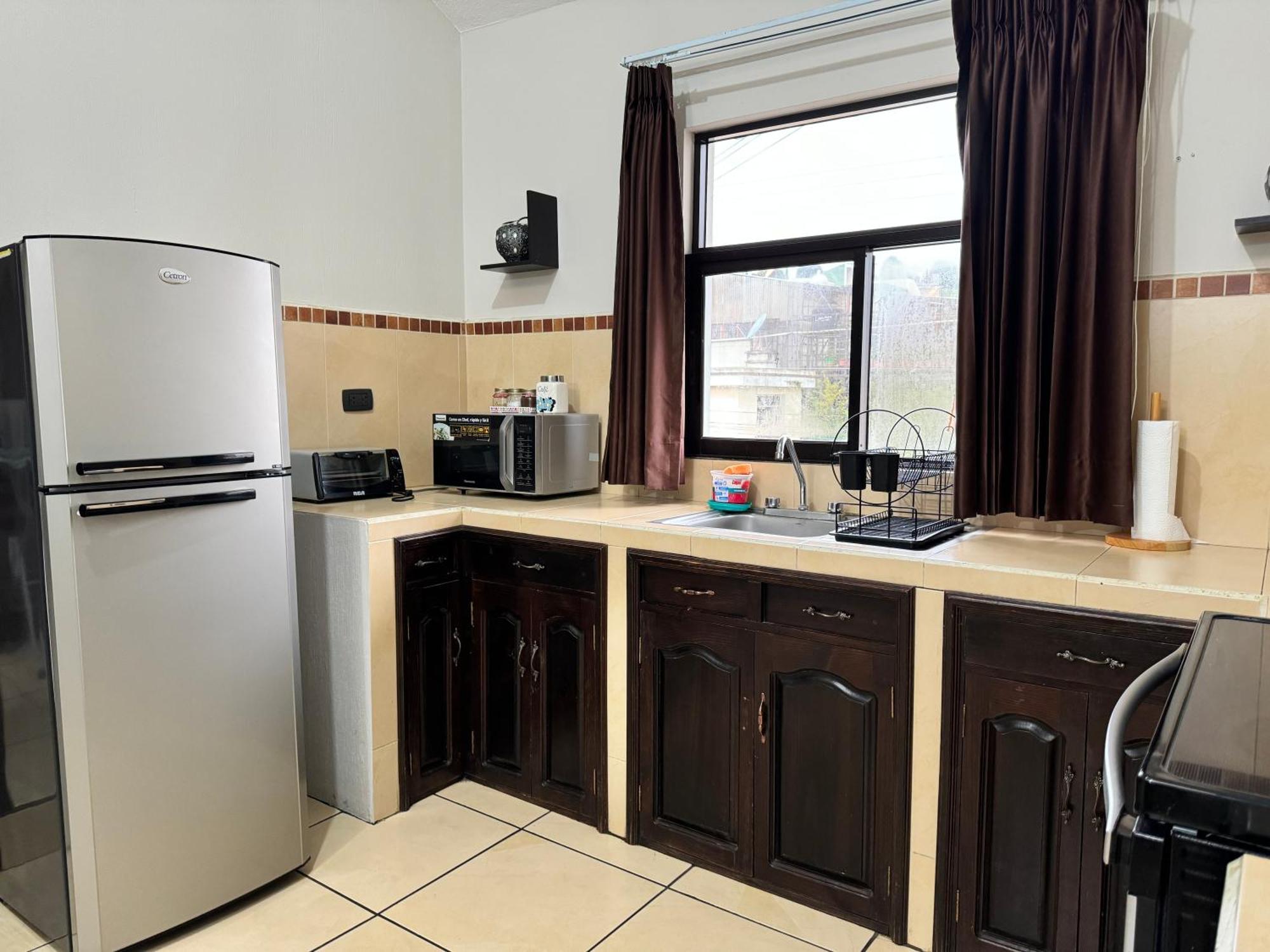 Amplio Apartamento, En Colonia Cerezos, Tercer Nivel Apartman Quetzaltenango Kültér fotó